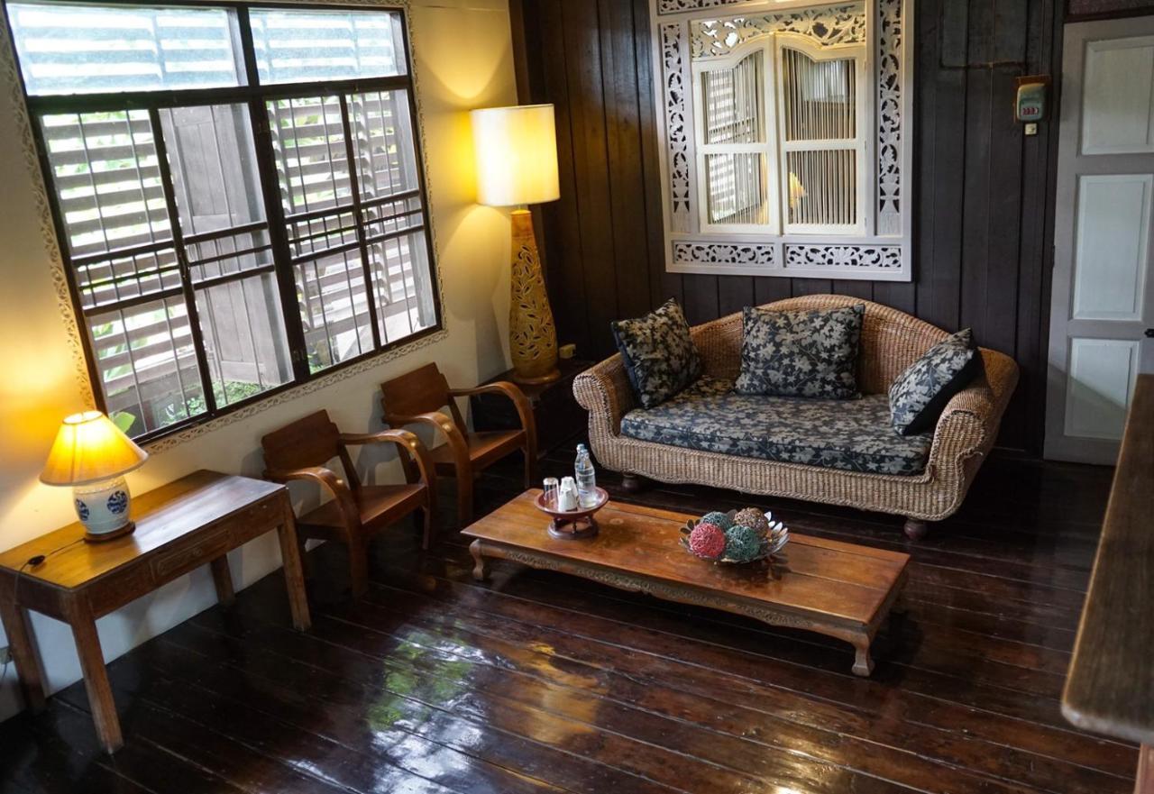 The Riverside Guest House Lampang Zewnętrze zdjęcie