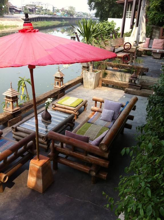 The Riverside Guest House Lampang Zewnętrze zdjęcie